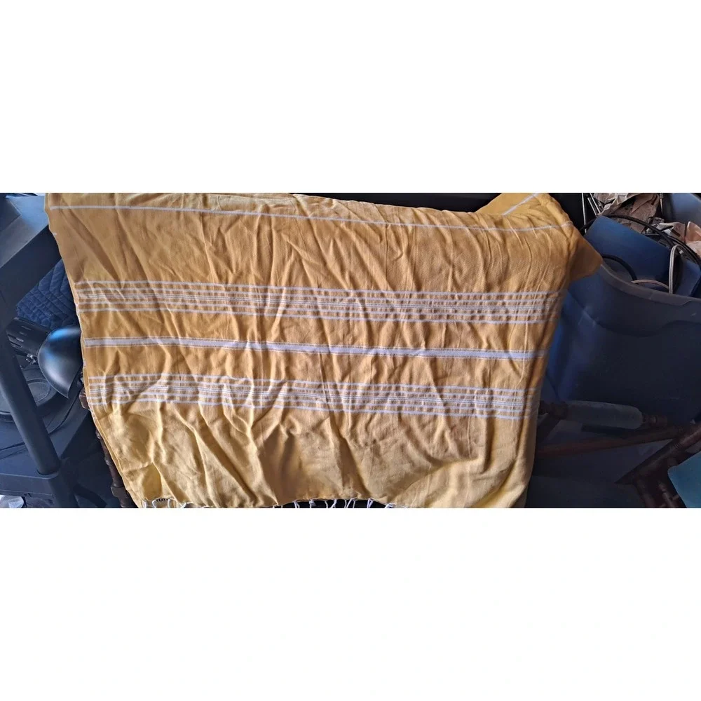 Yellow & White Turkish Beach Towel 40x72 Embroidered With Cupcake Vineyards